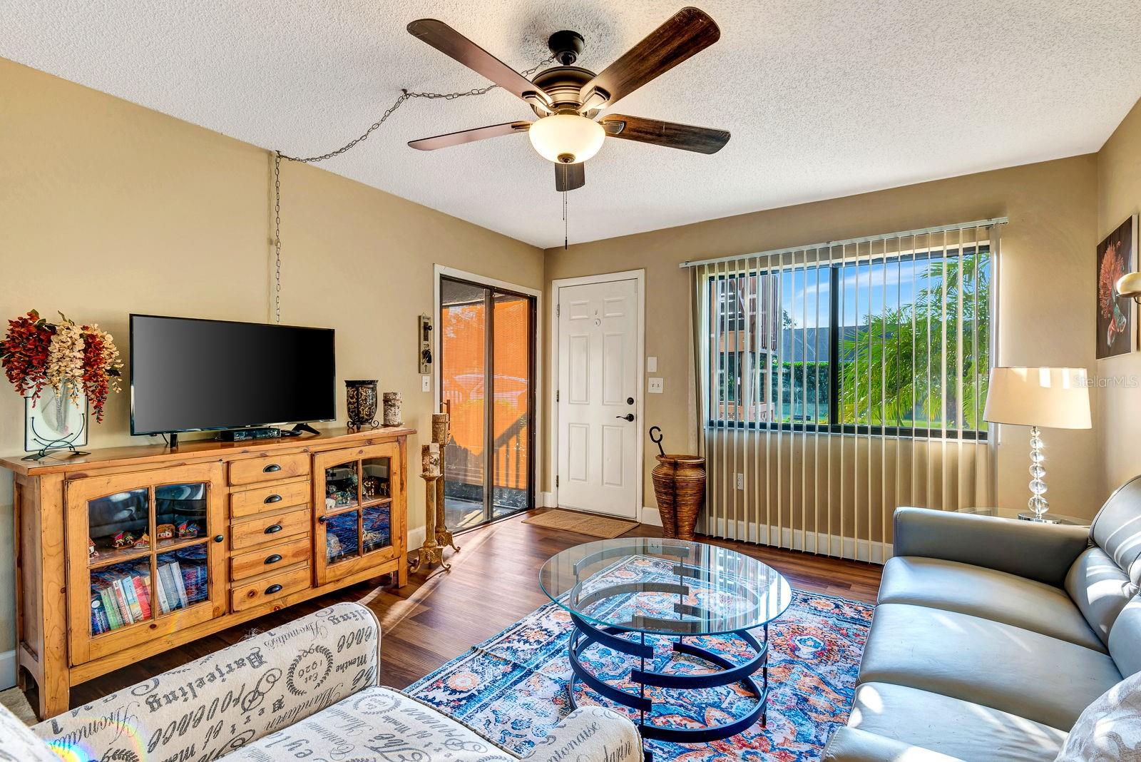 Listing Image #8