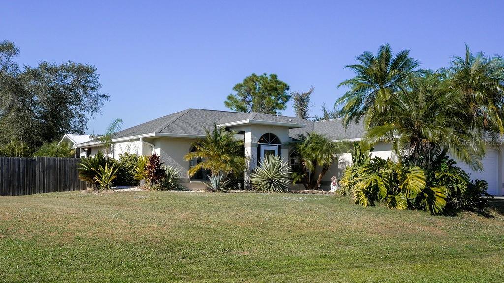 Listing Image #4