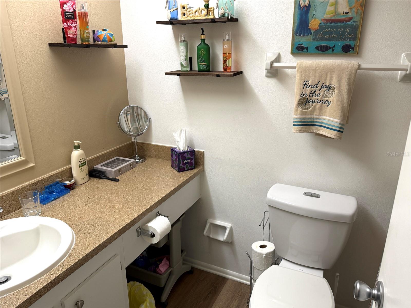 Listing Image #24