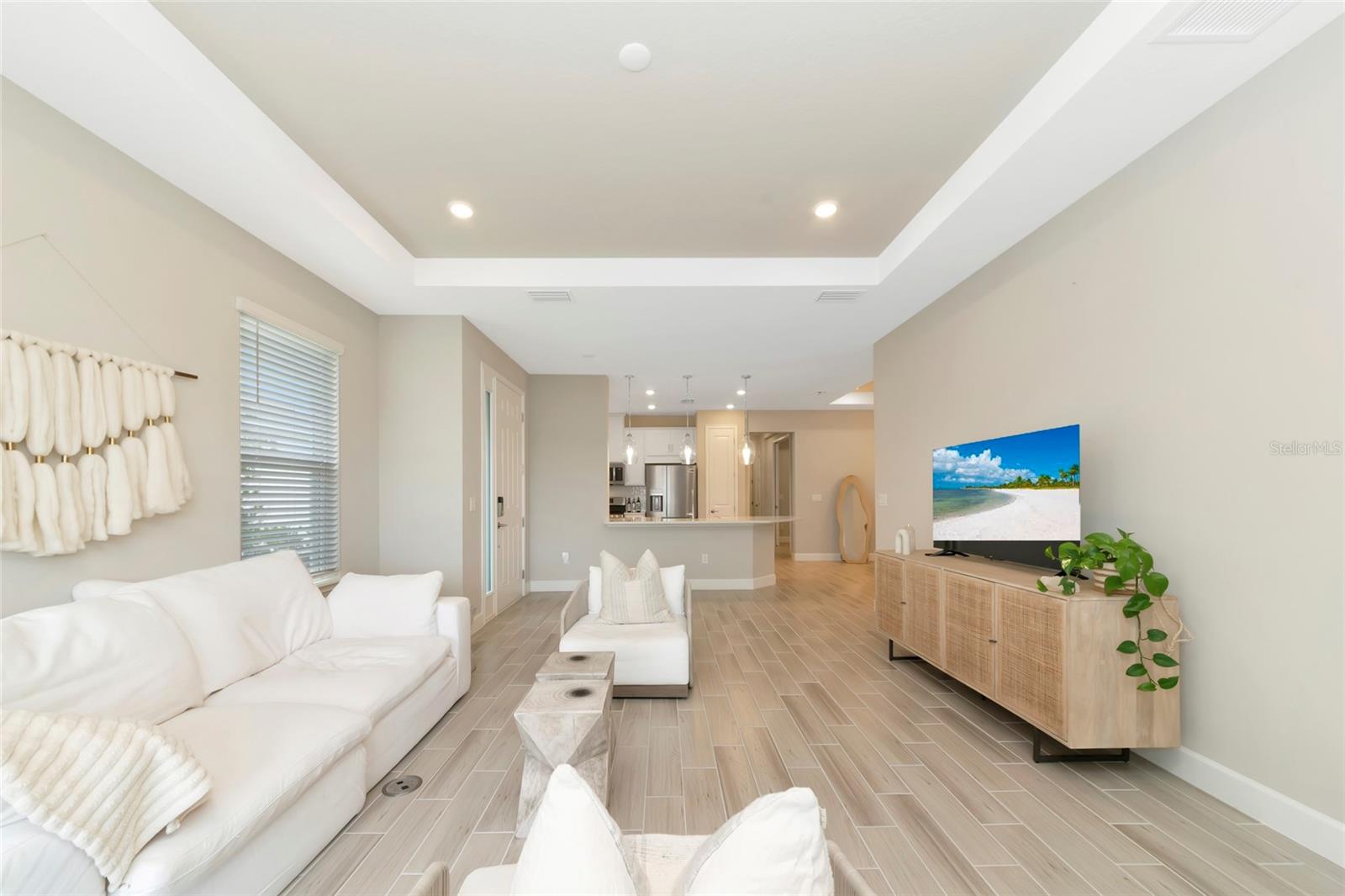 Listing Image #7