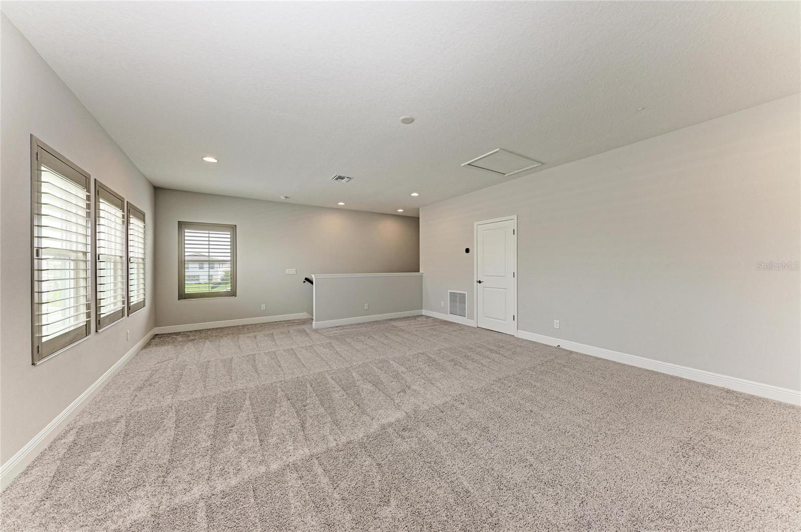 Listing Image #45