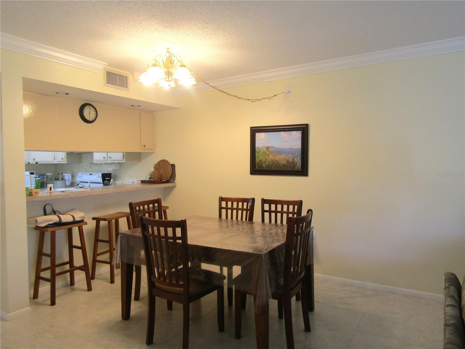 Listing Image #12