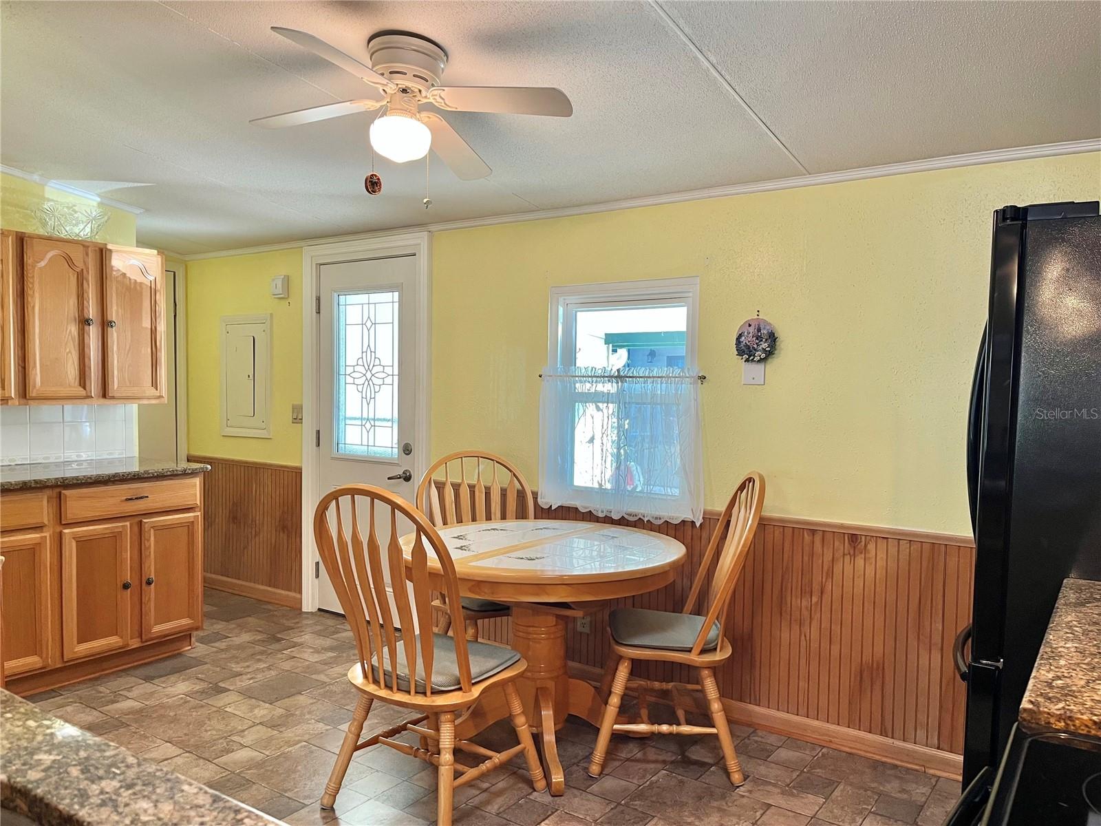 Listing Image #8
