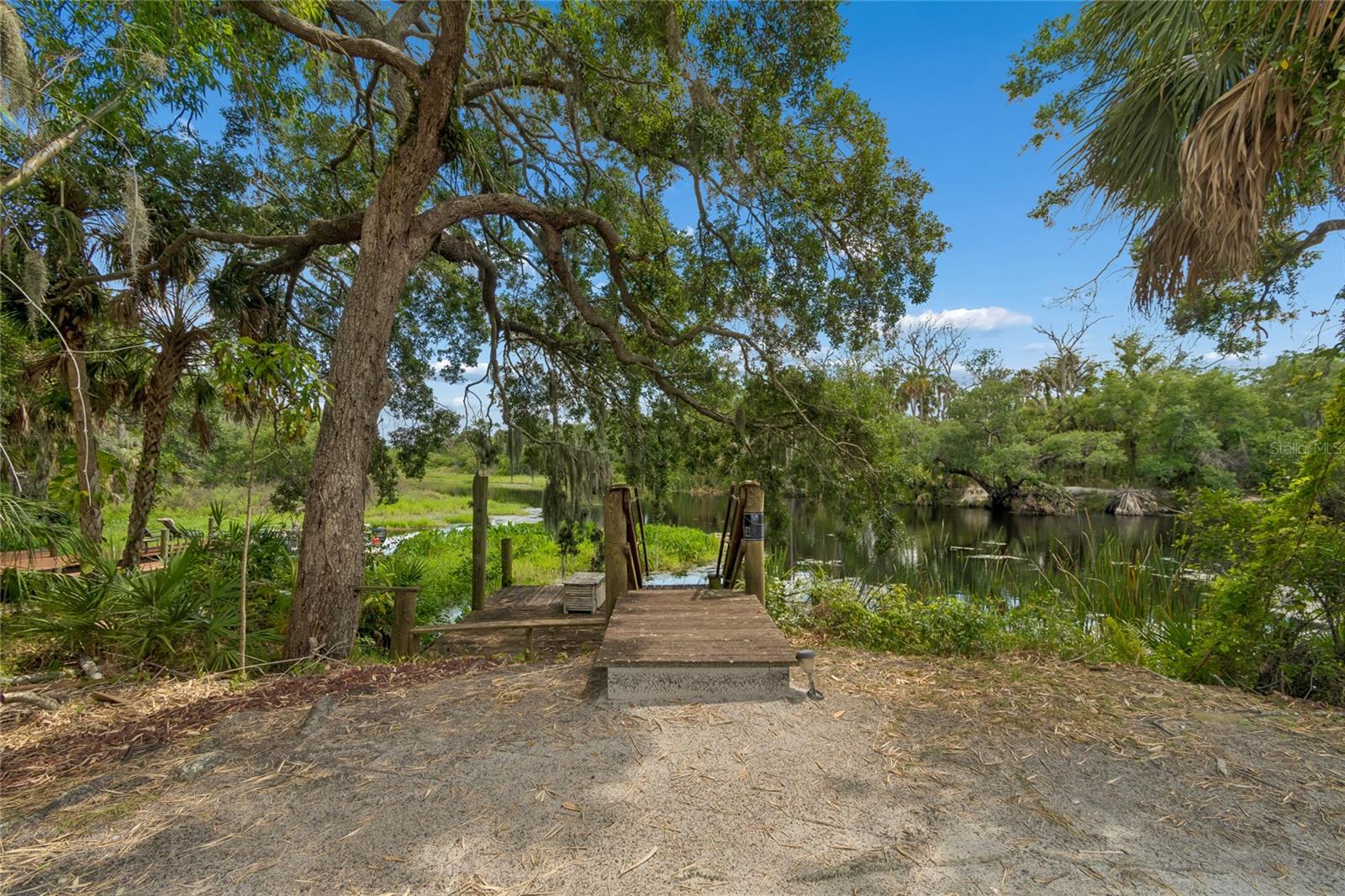 Listing Image #15