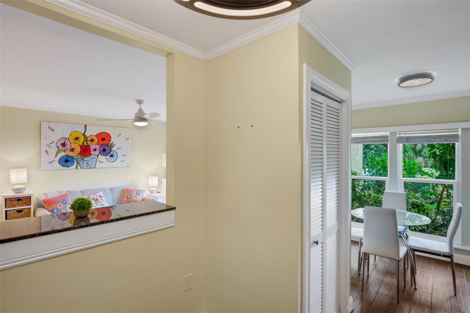 Listing Image #14