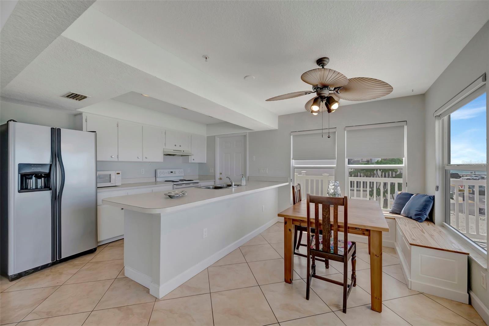 Listing Image #9