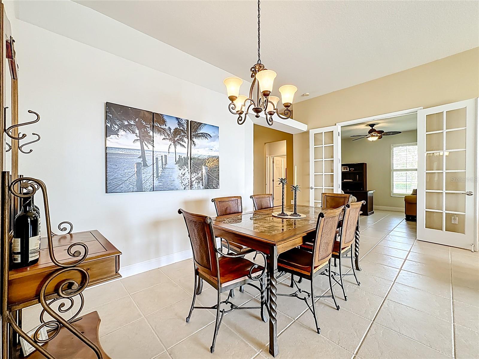Listing Image #14