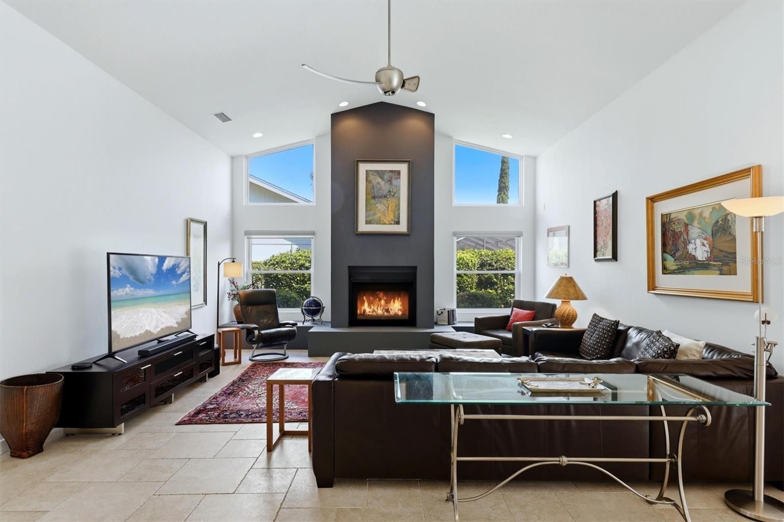 Listing Image #5