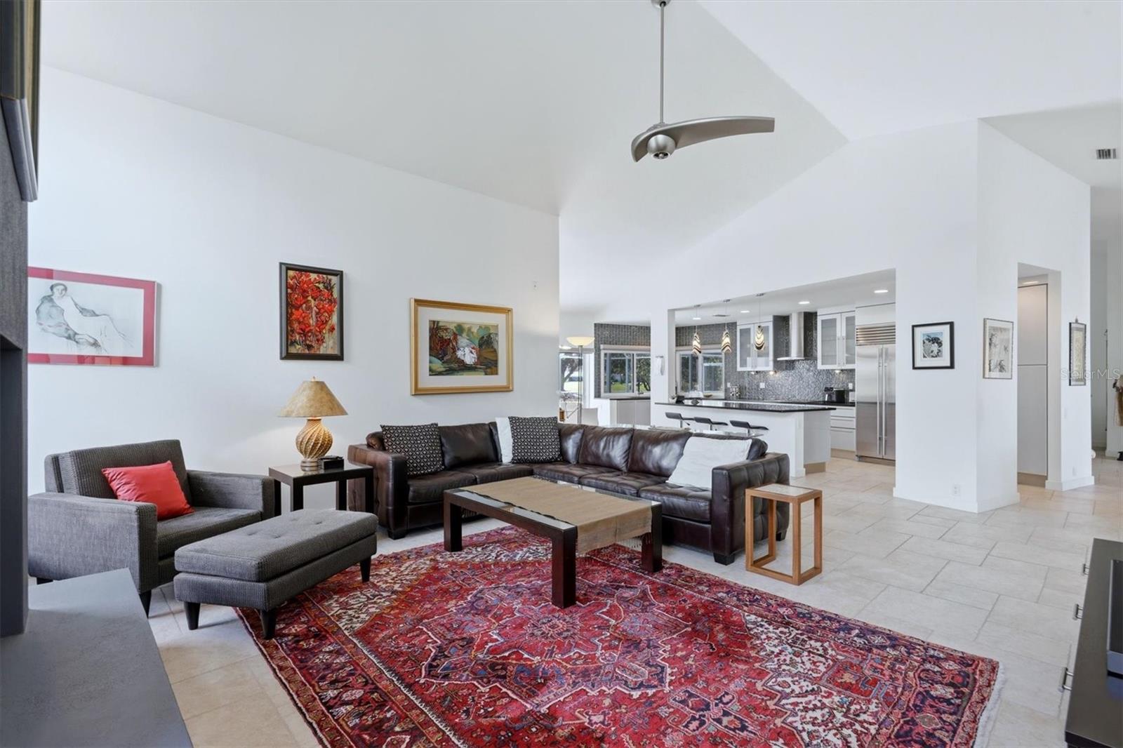 Listing Image #7