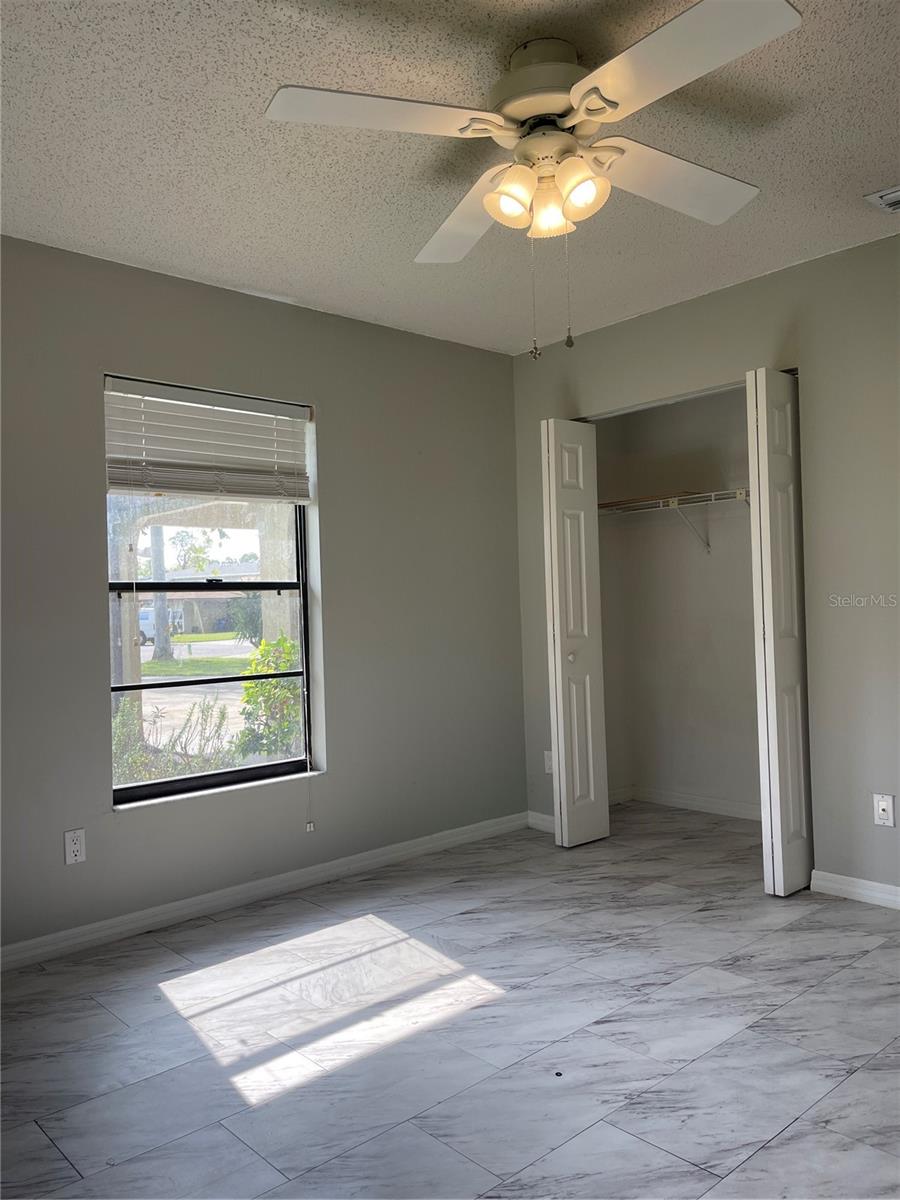 Listing Image #8