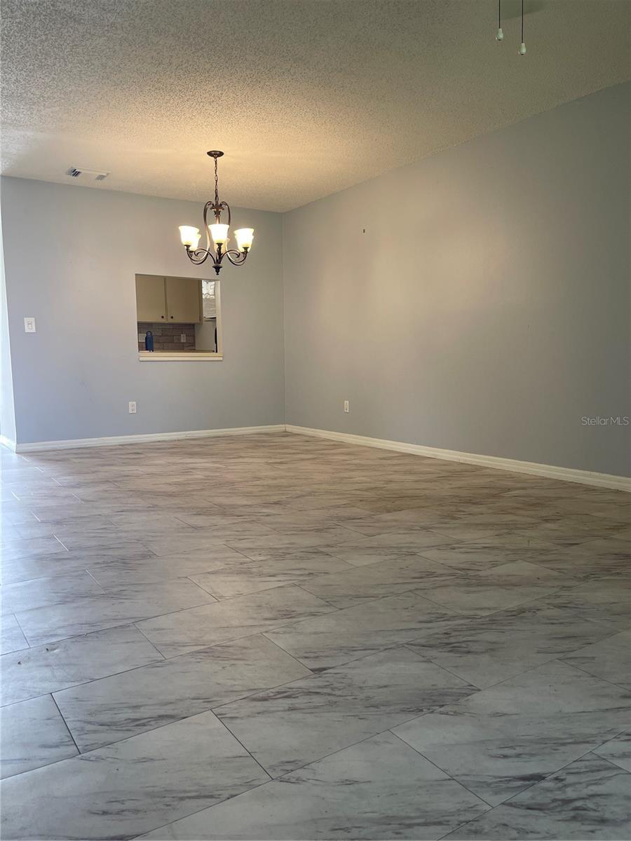 Listing Image #14