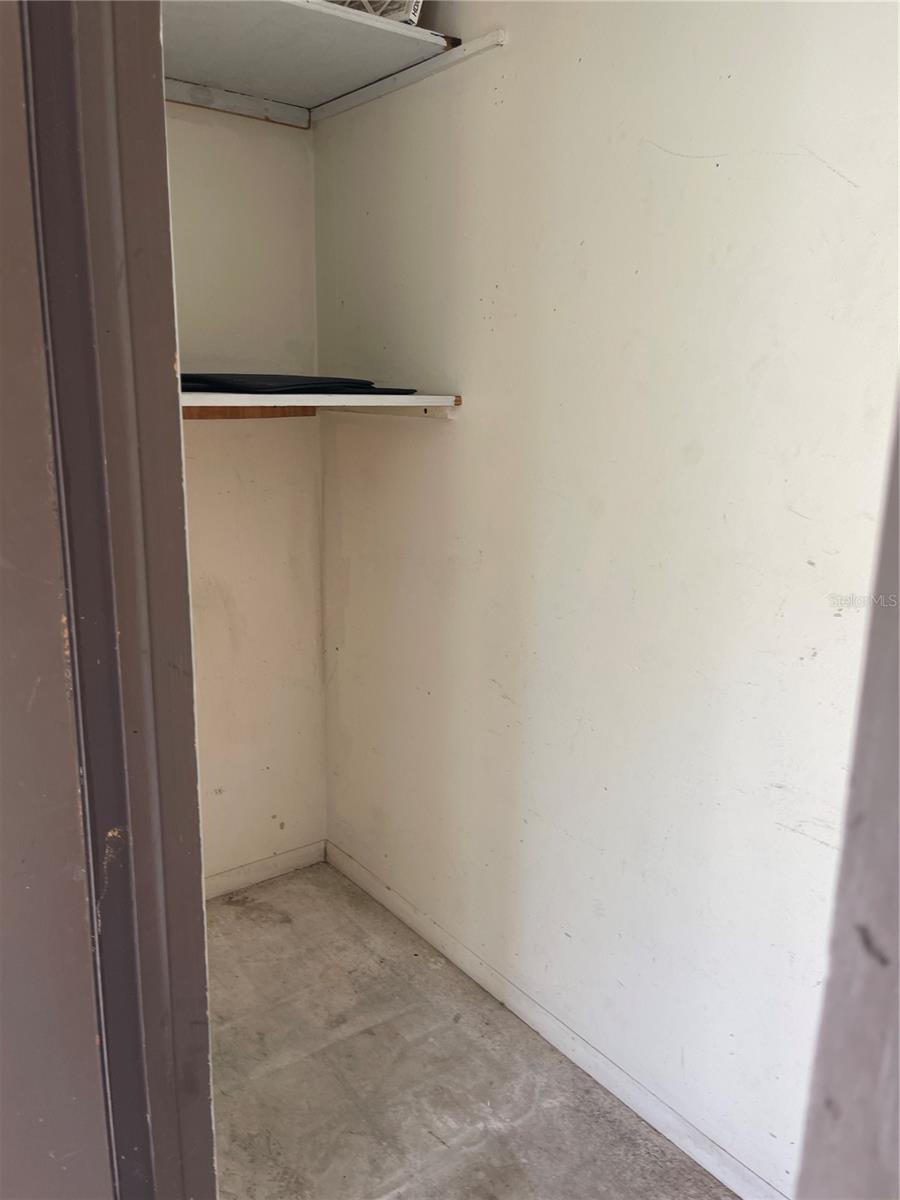 Listing Image #16