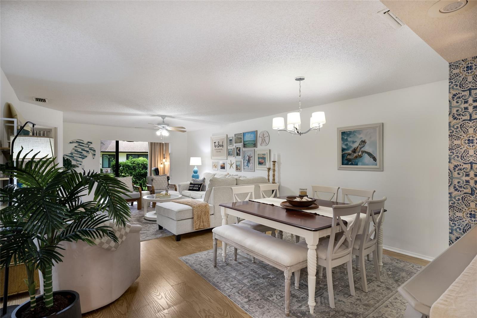 Listing Image #7