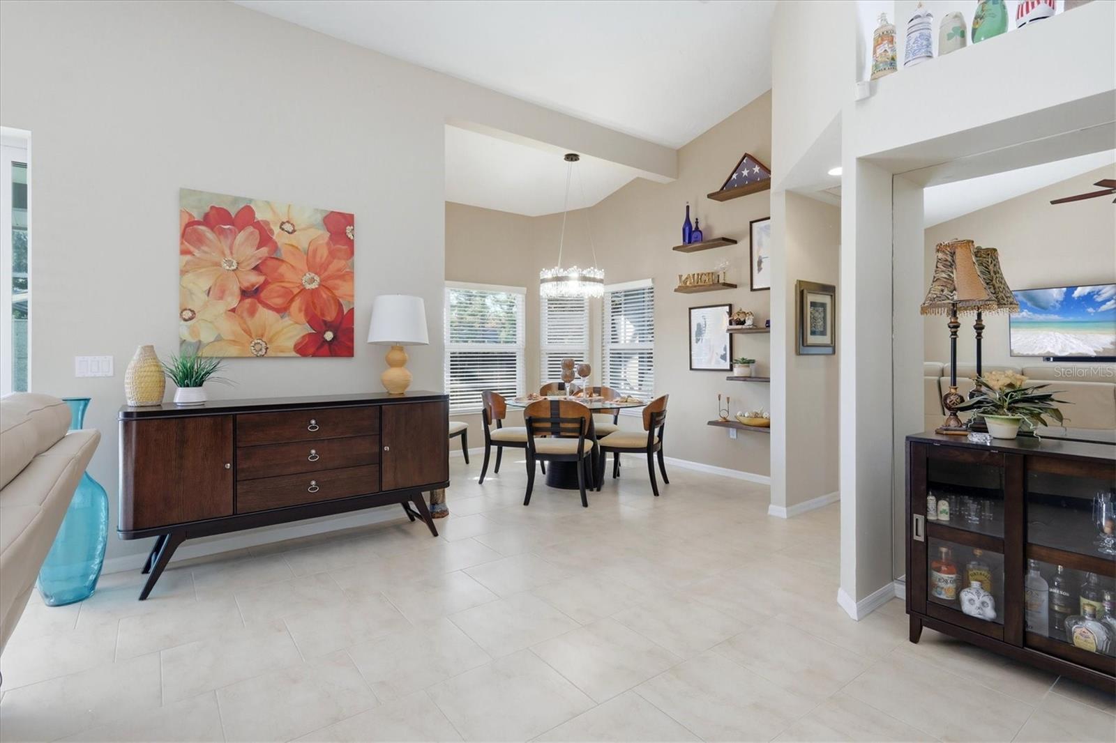 Listing Image #10