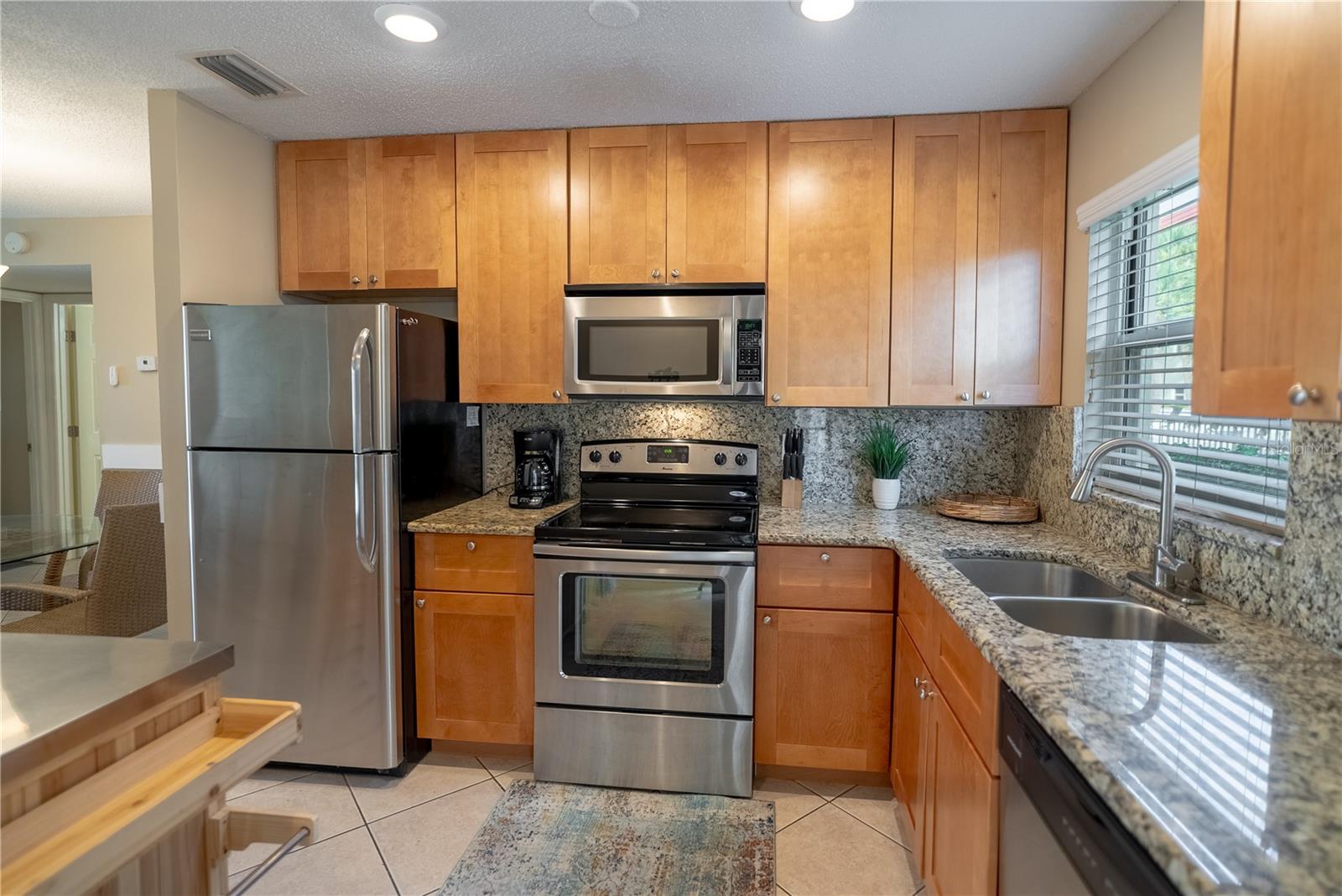 Listing Image #5