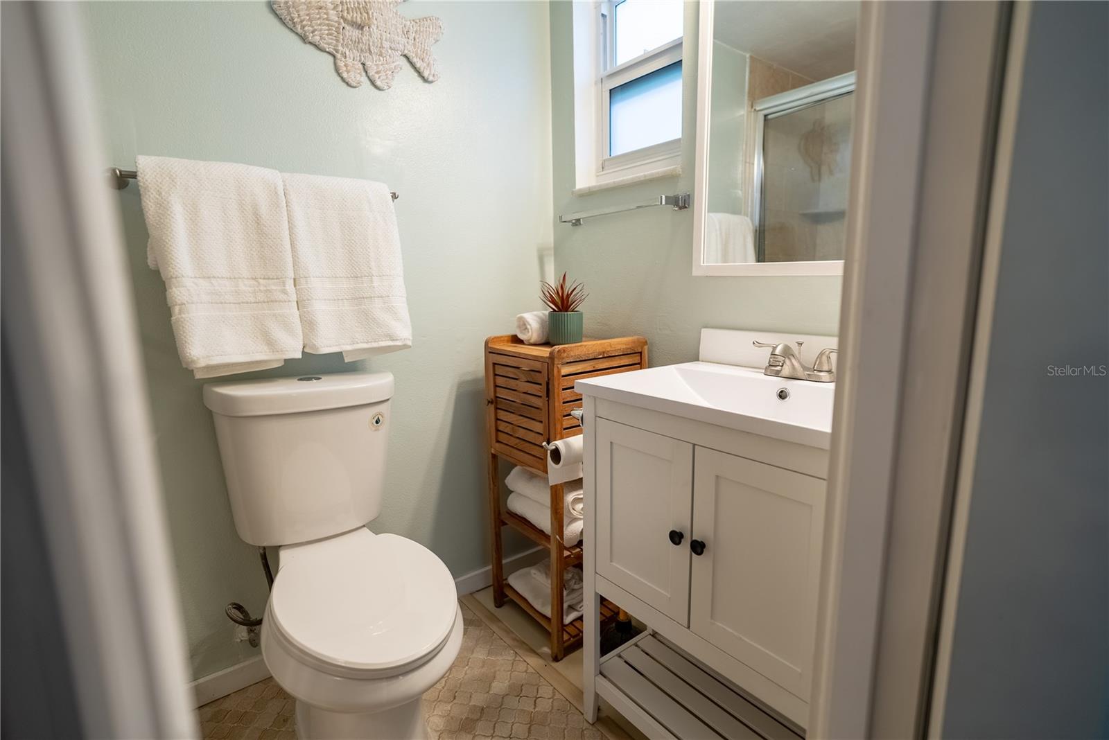 Listing Image #12