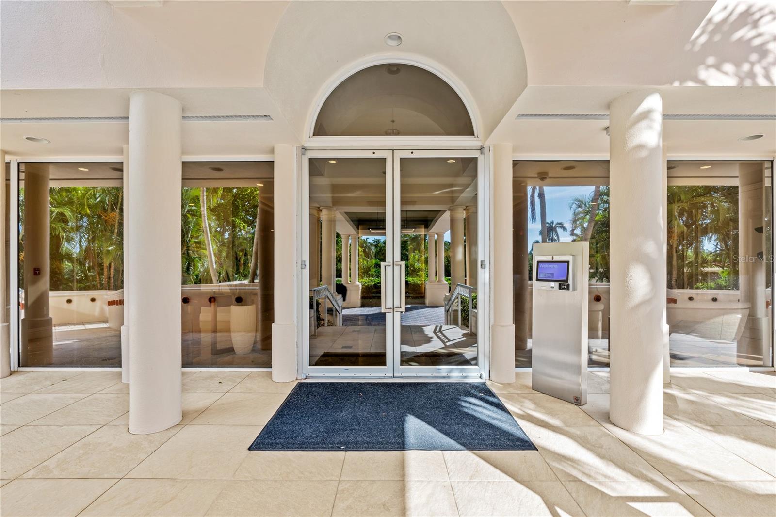 Listing Image #3