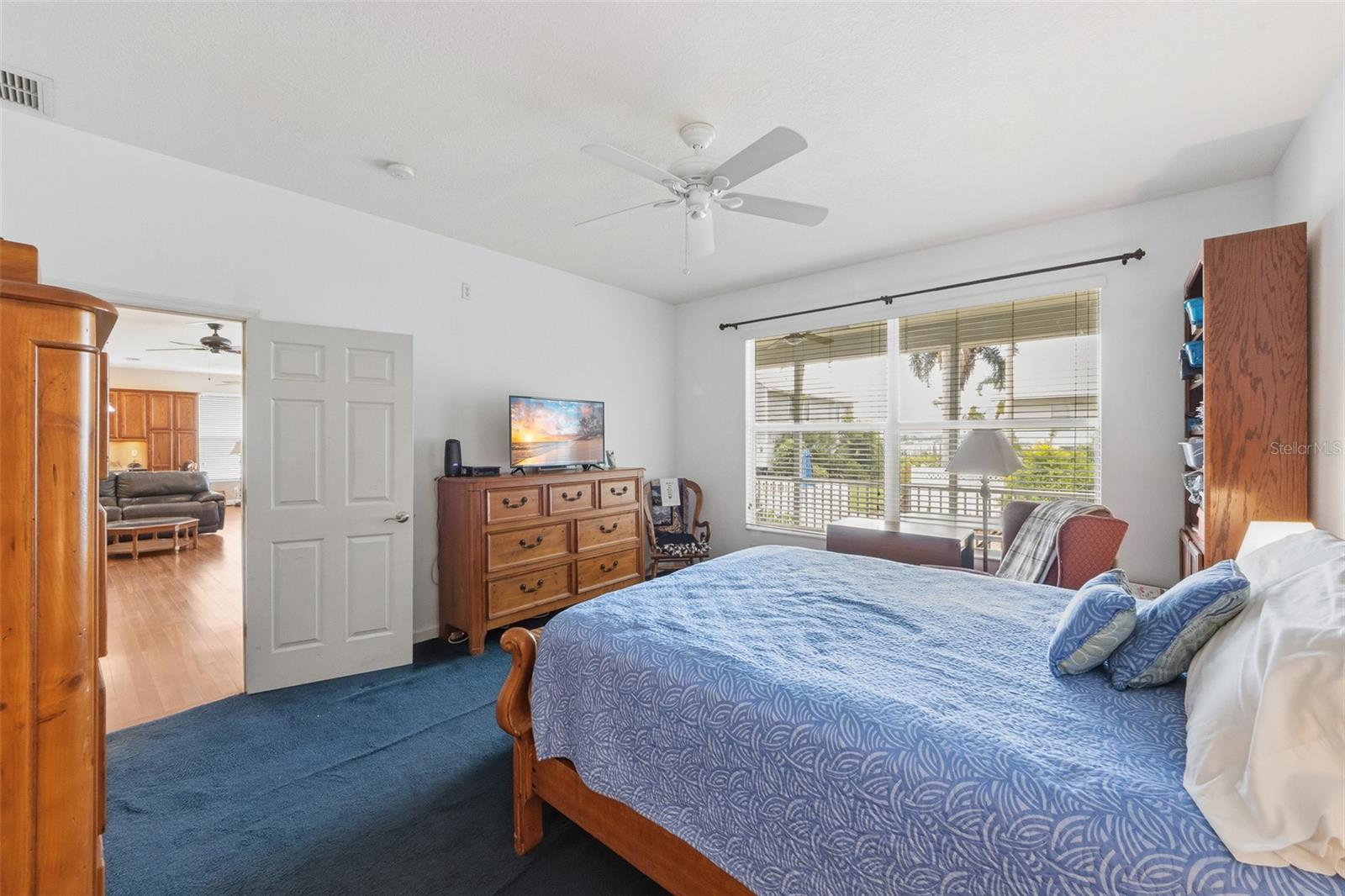 Listing Image #6
