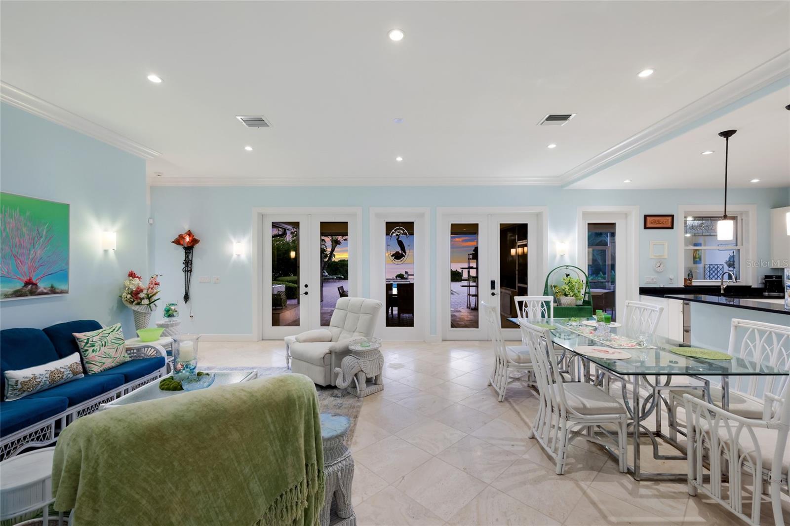 Listing Image #5