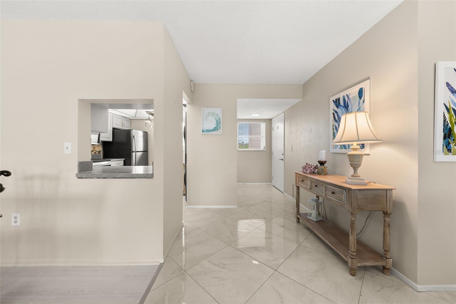 Listing Image #11
