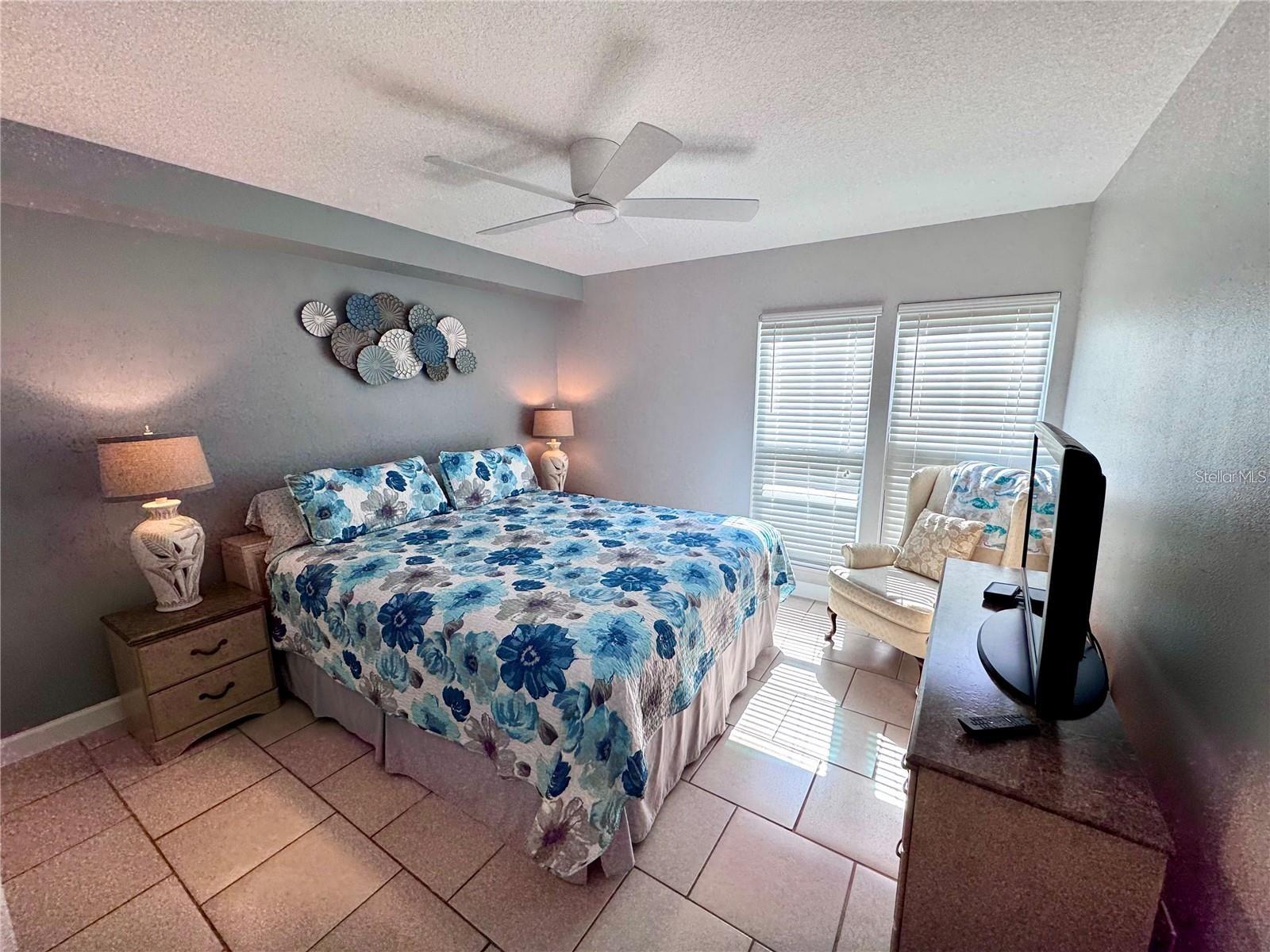 Listing Image #8