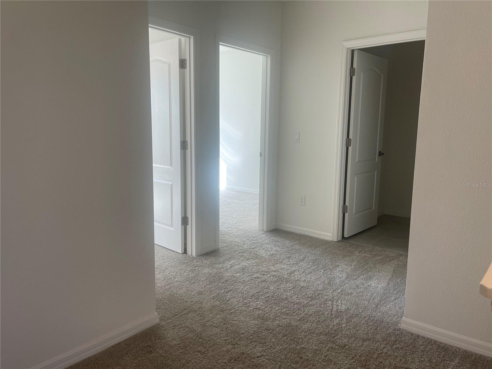 Listing Image #9