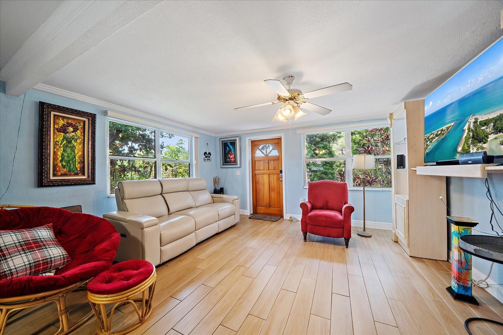 Listing Image #2