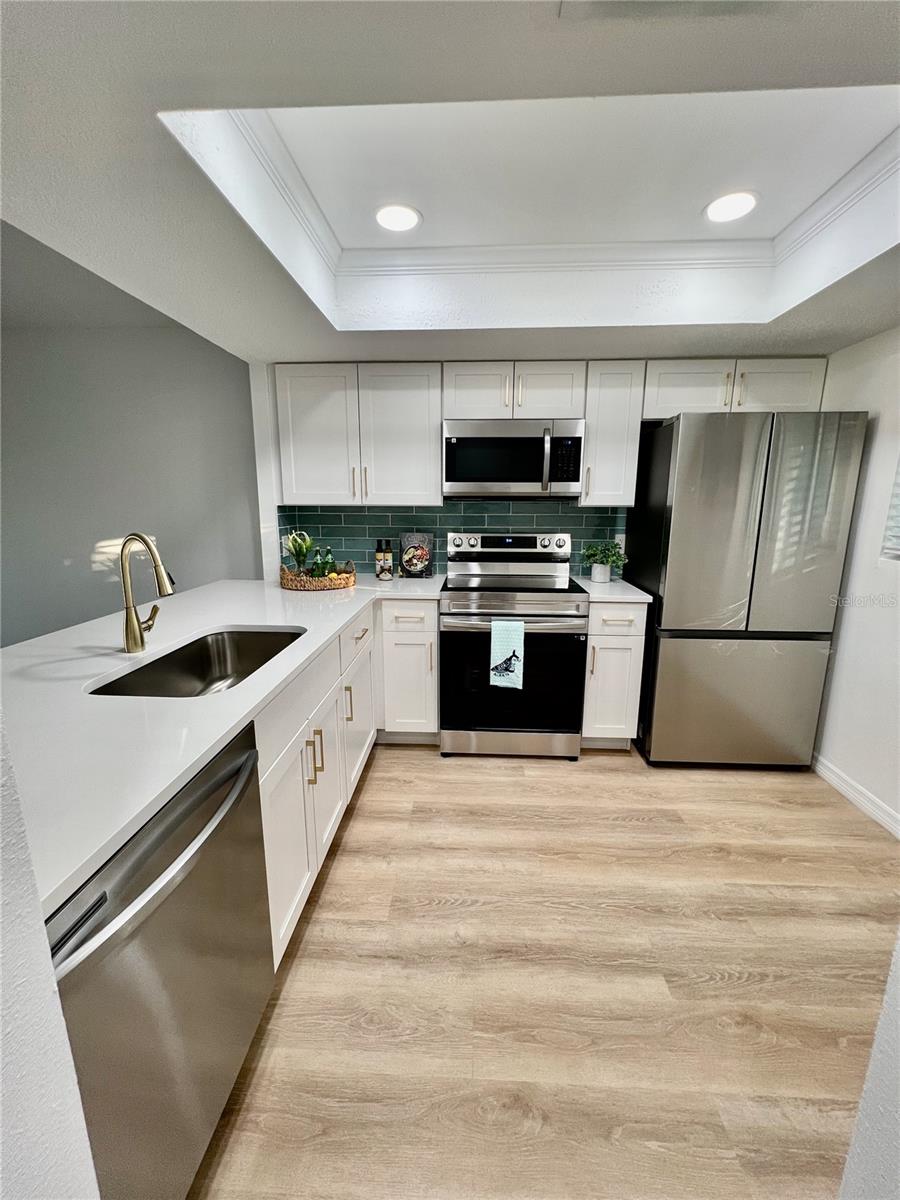 Listing Image #4