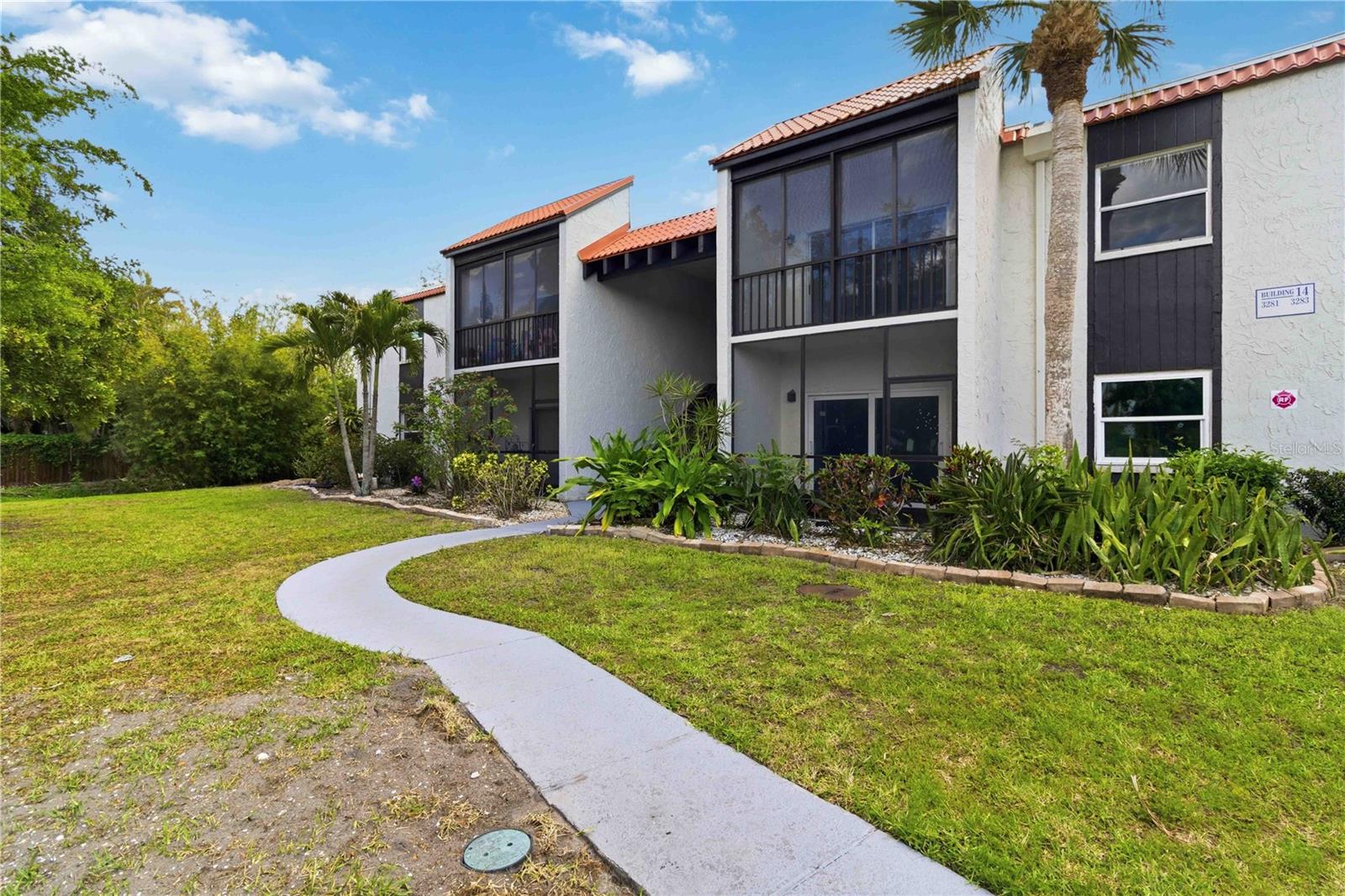 Listing Image #4