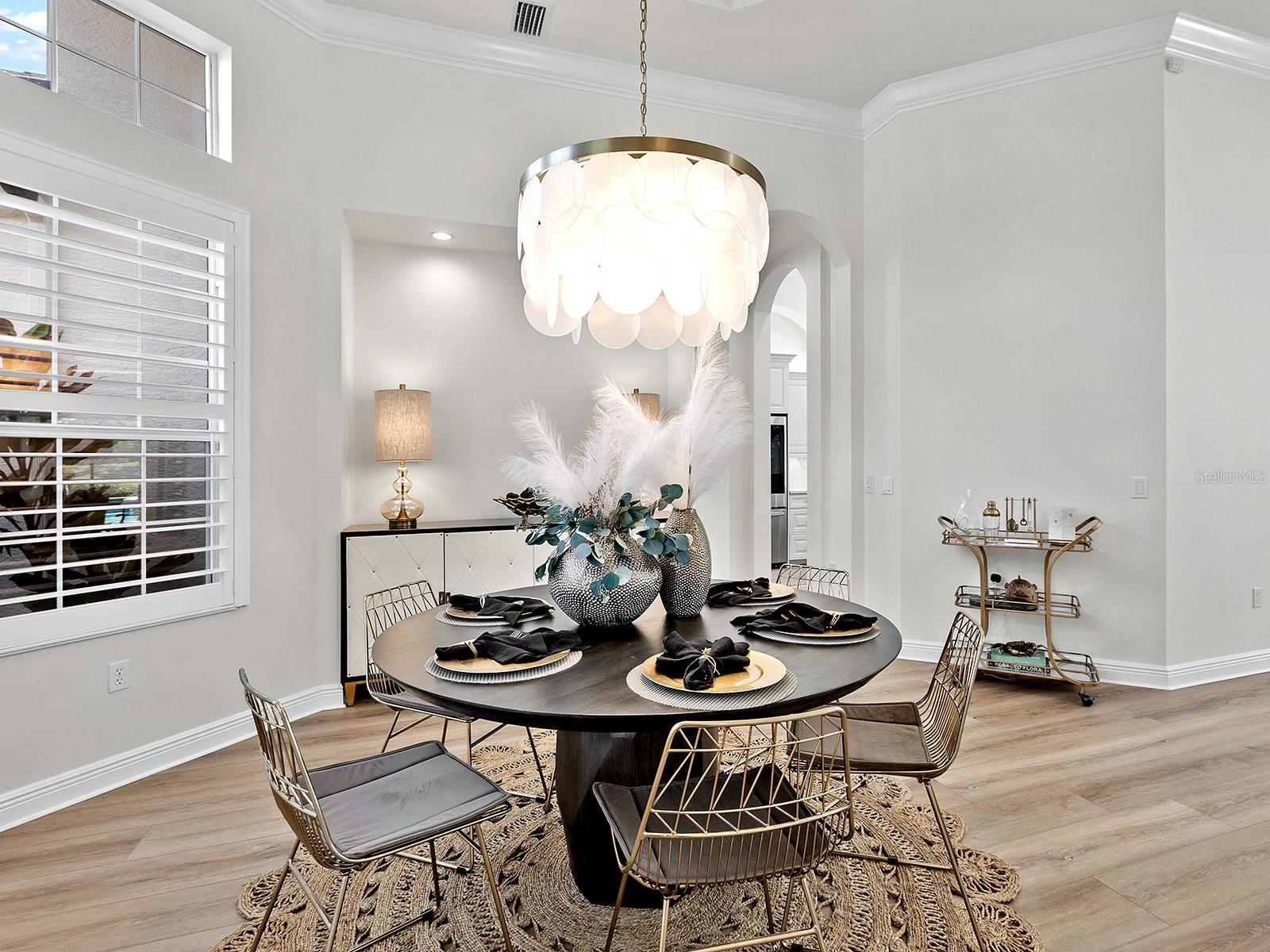 Listing Image #18