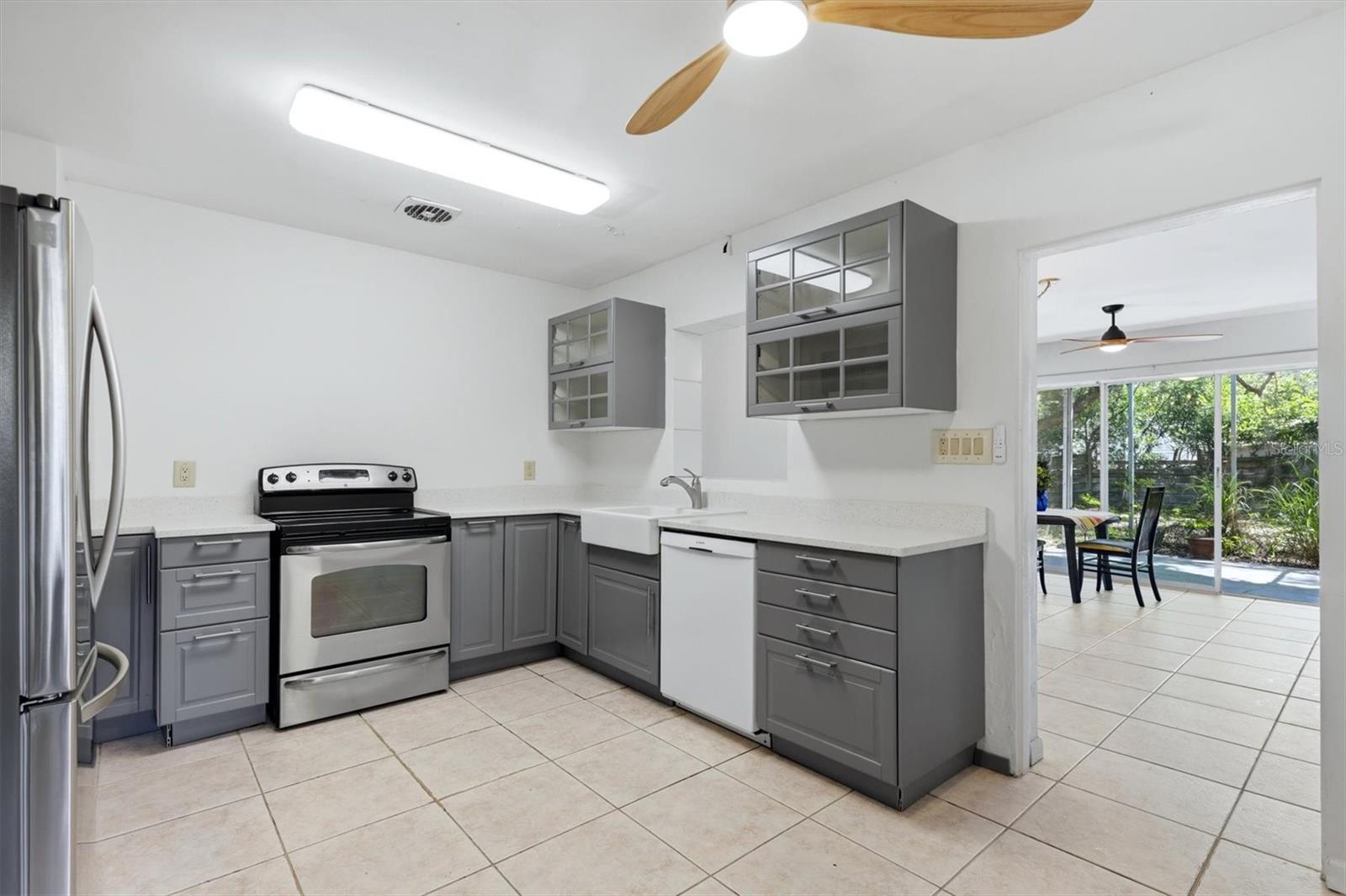 Listing Image #6