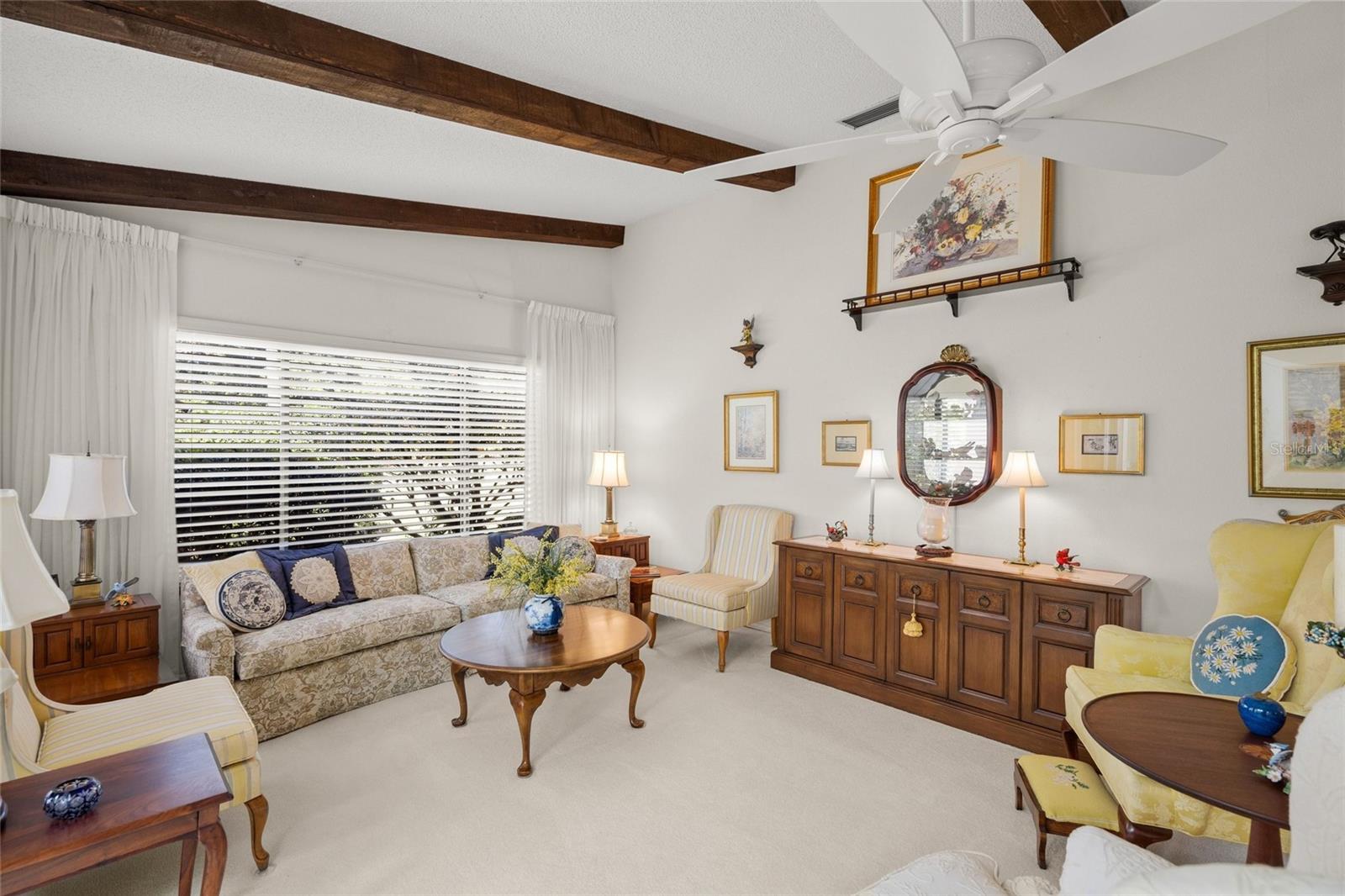 Listing Image #12