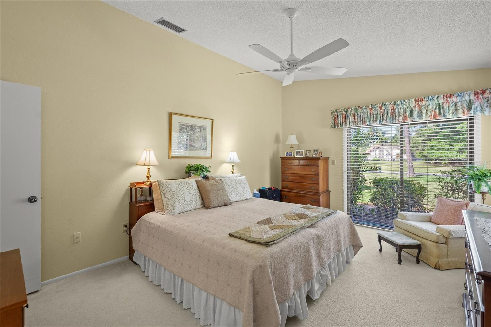 Listing Image #23