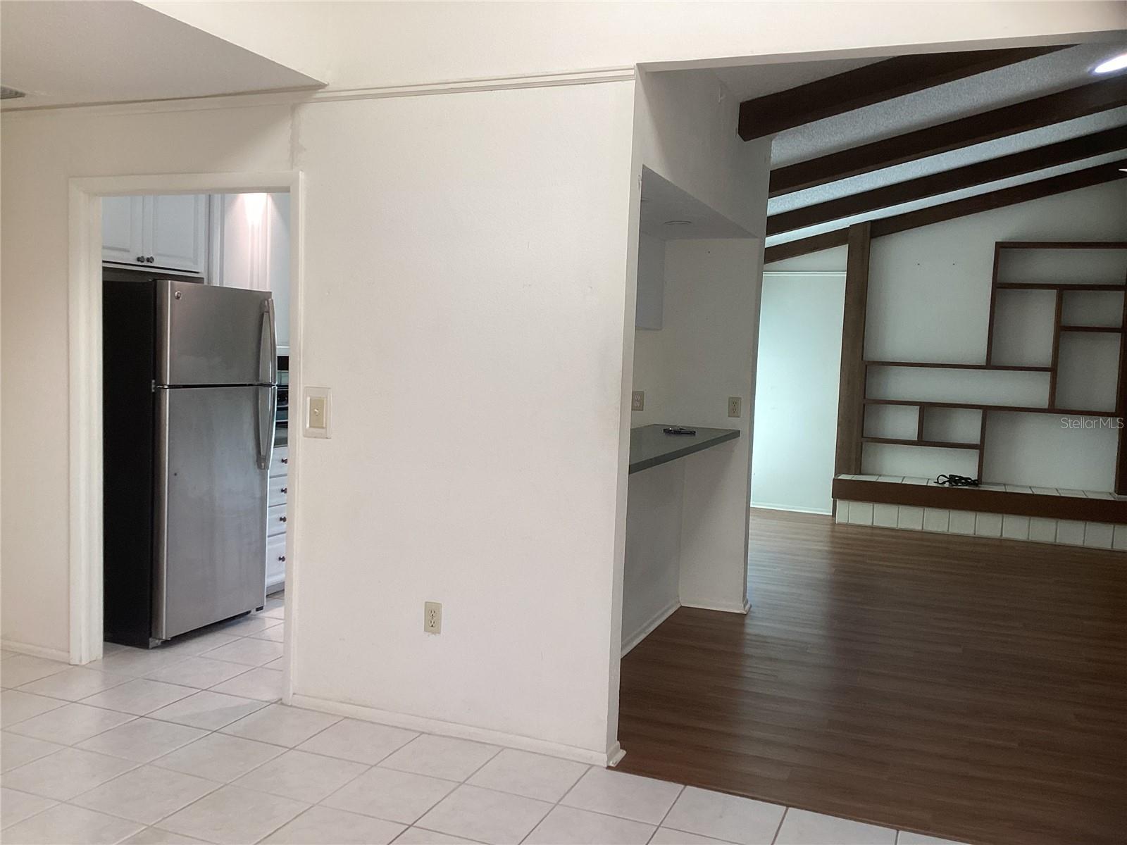 Listing Image #8