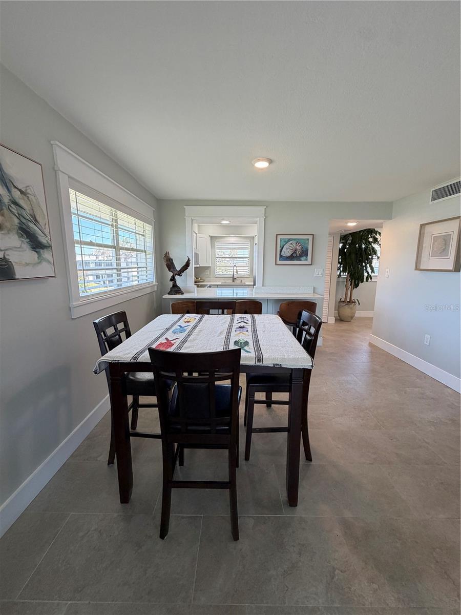 Listing Image #16