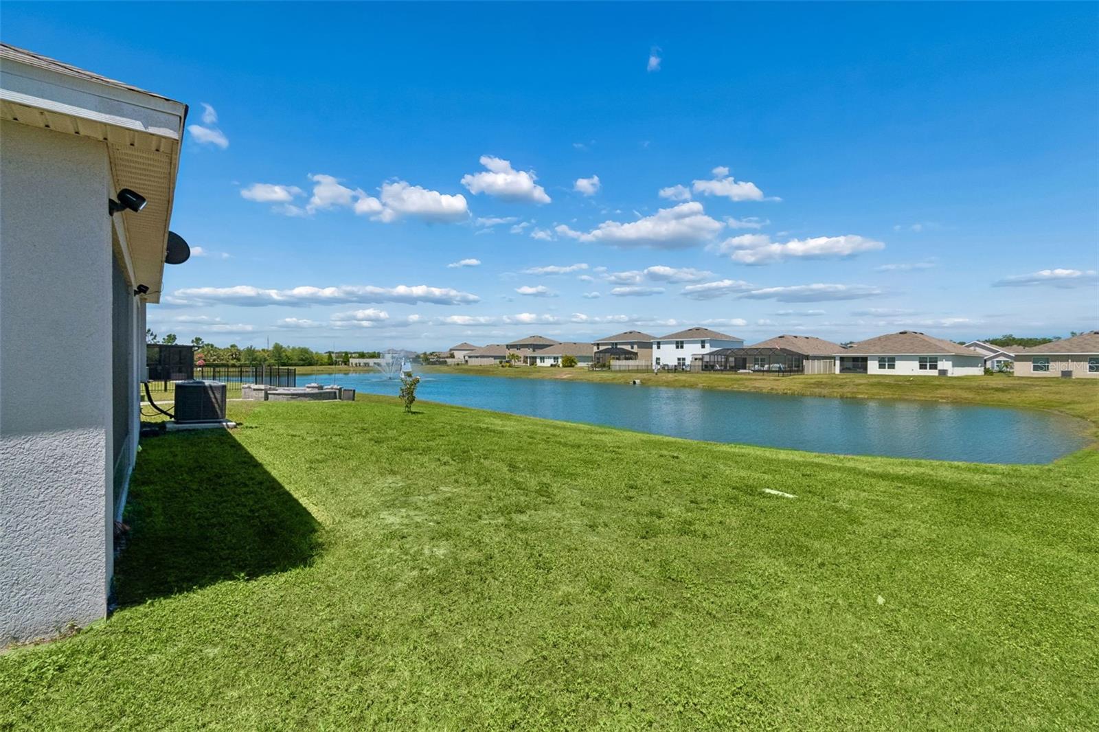 Listing Image #7
