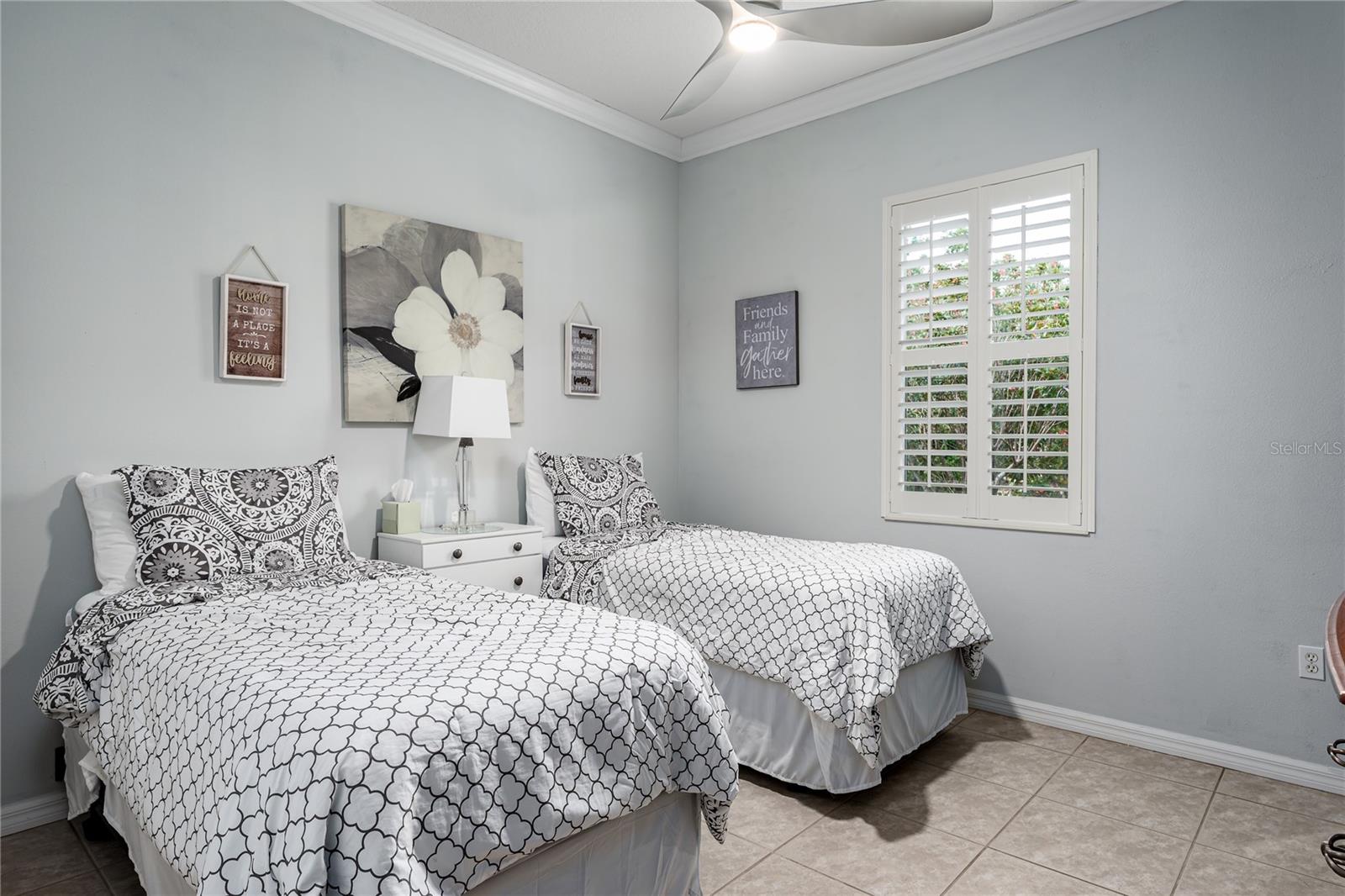 Listing Image #23