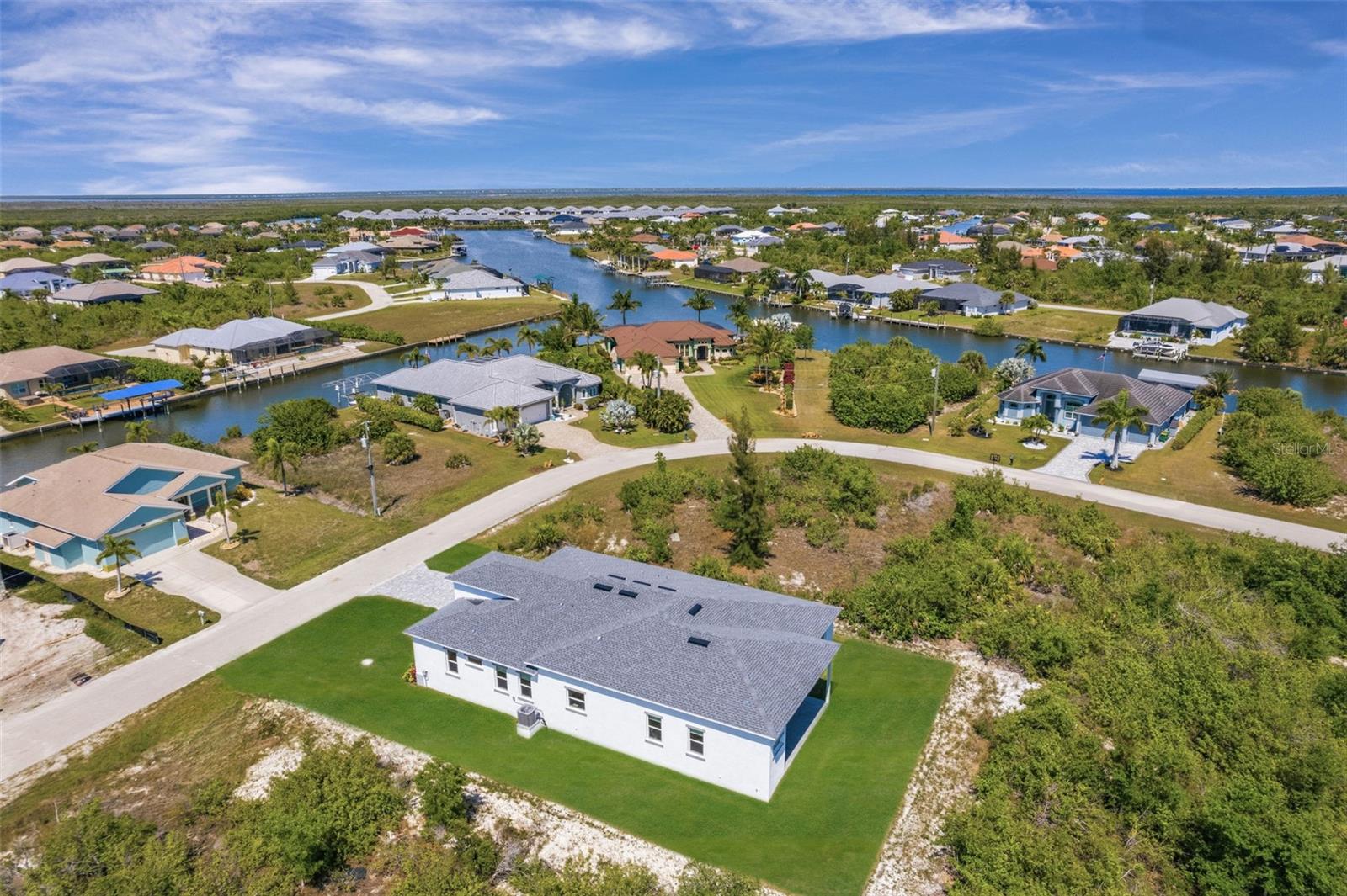 Listing Image #3