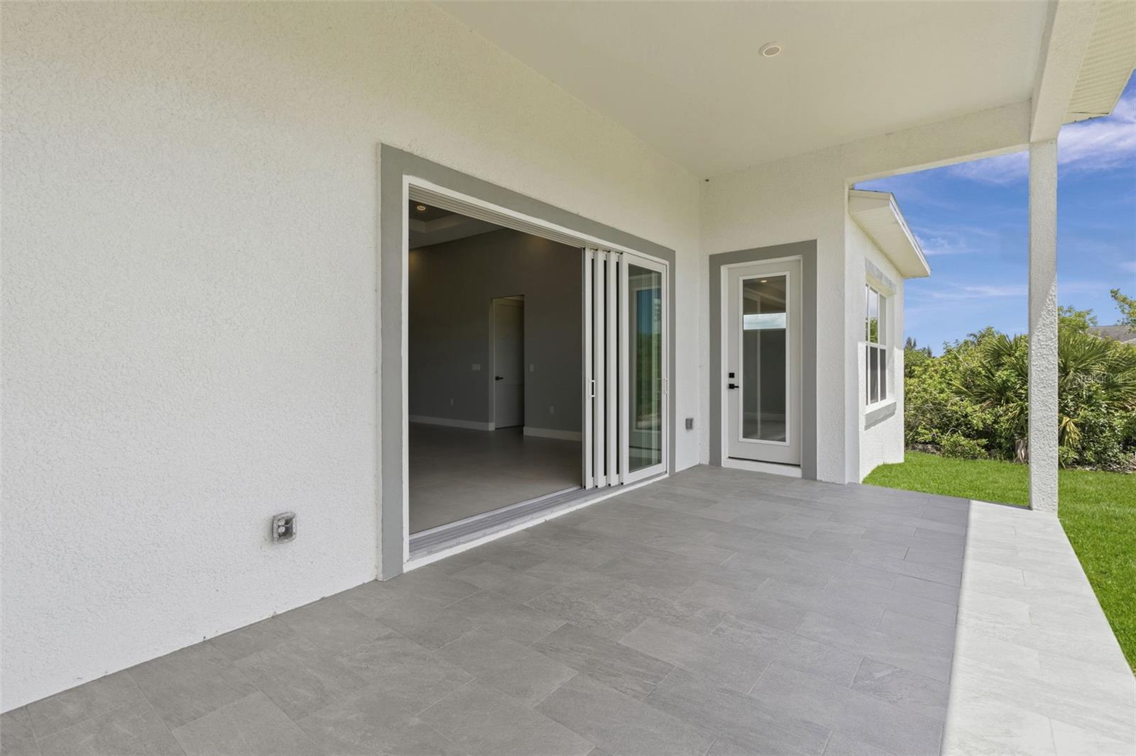 Listing Image #51