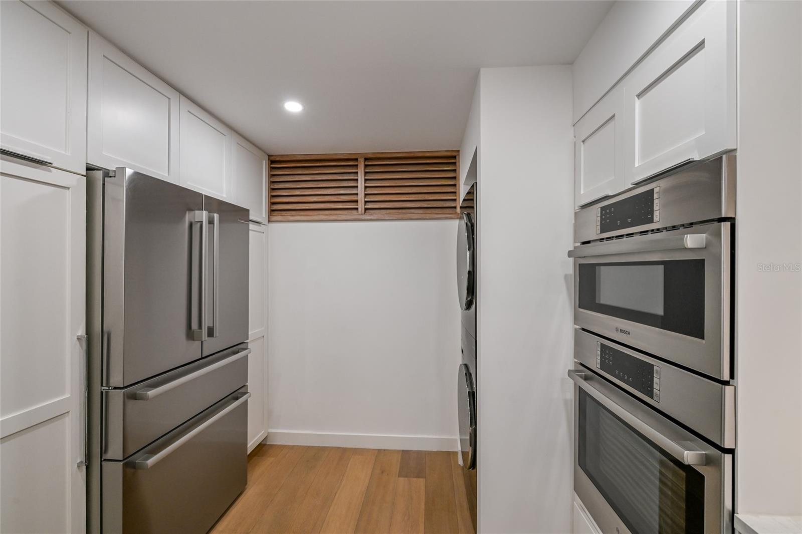 Listing Image #6