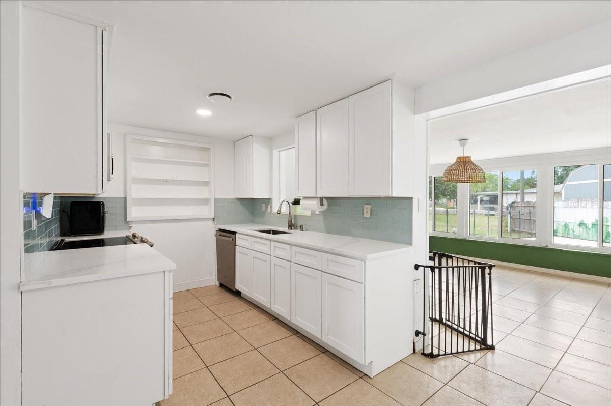 Listing Image #7