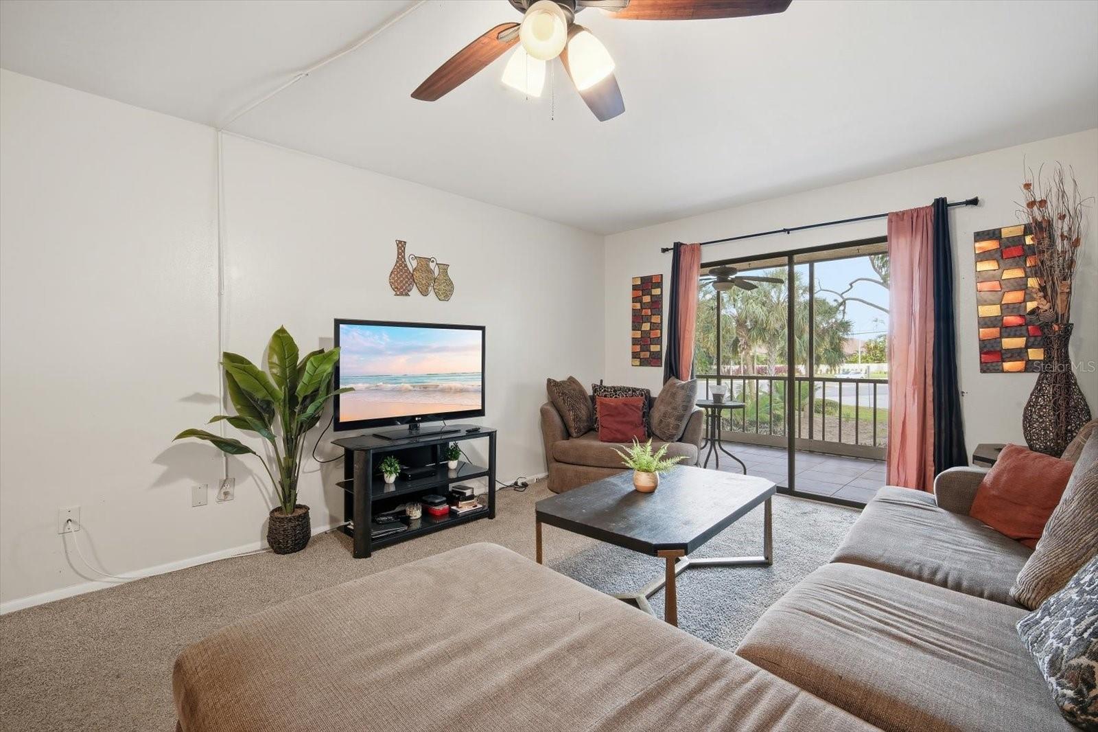 Listing Image #7