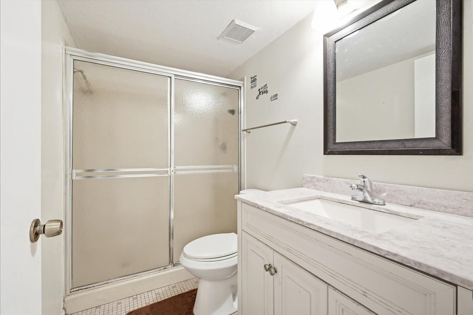 Listing Image #13