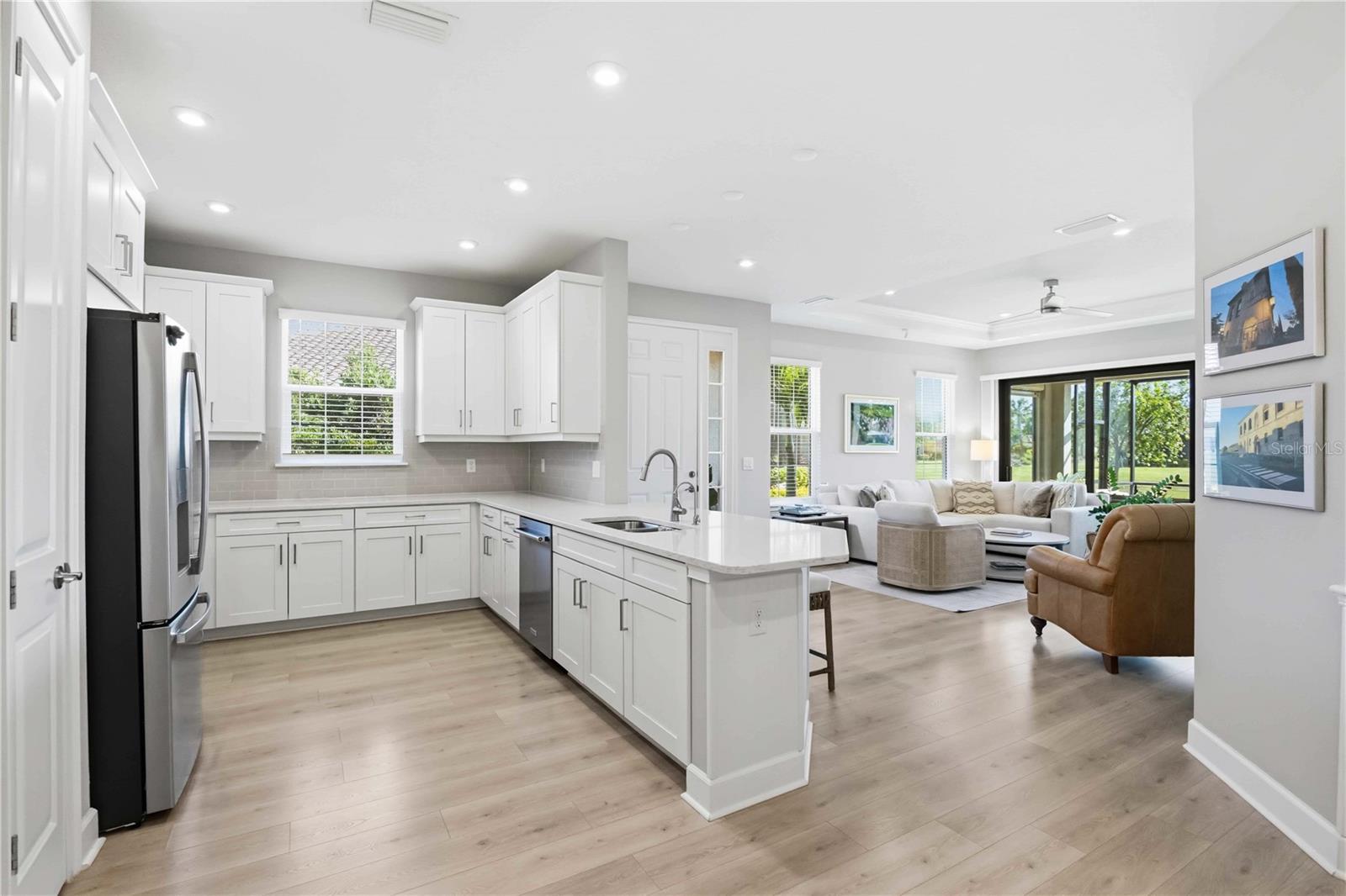 Listing Image #7