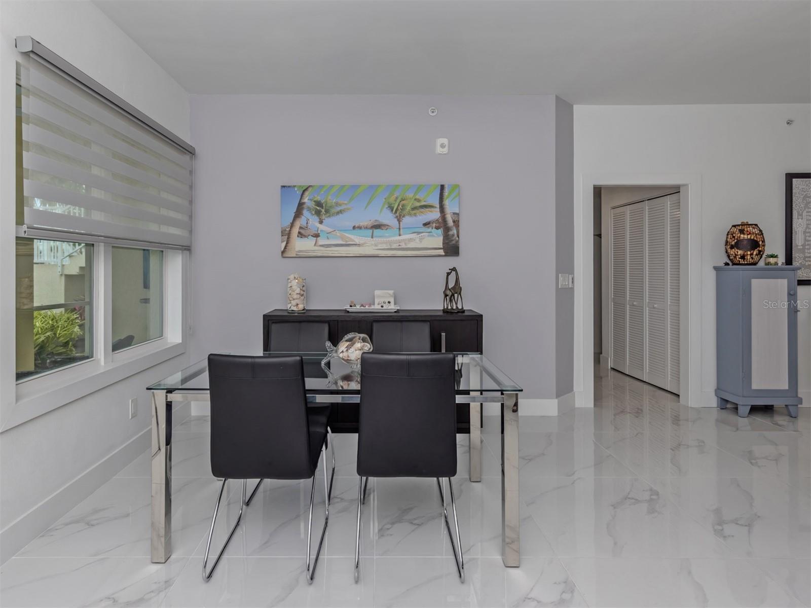 Listing Image #15