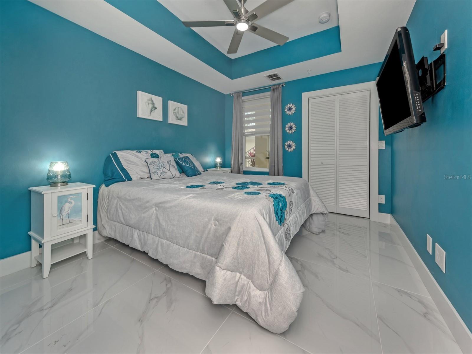 Listing Image #25