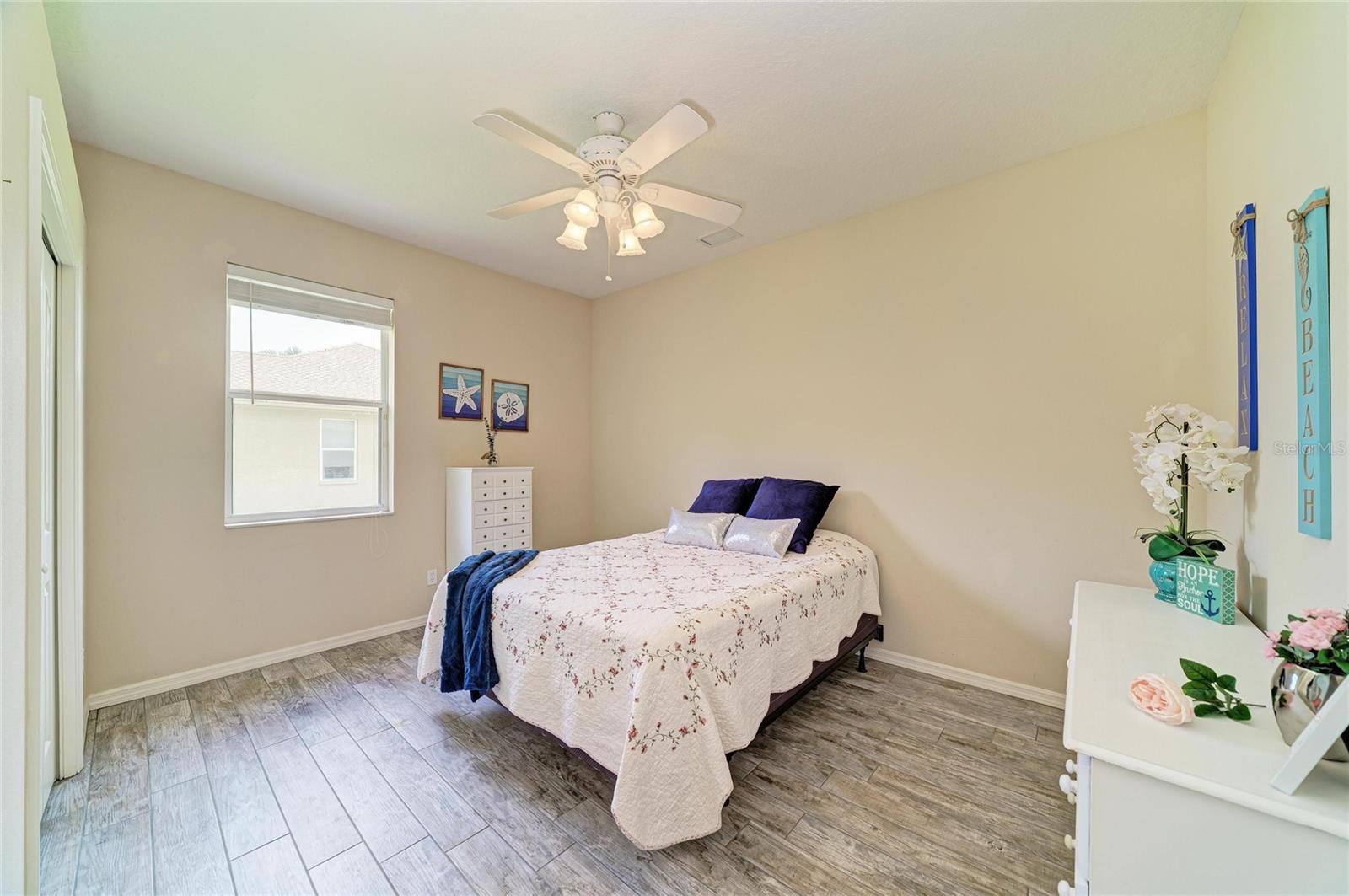 Listing Image #45