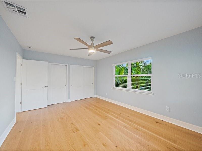 Listing Image #29