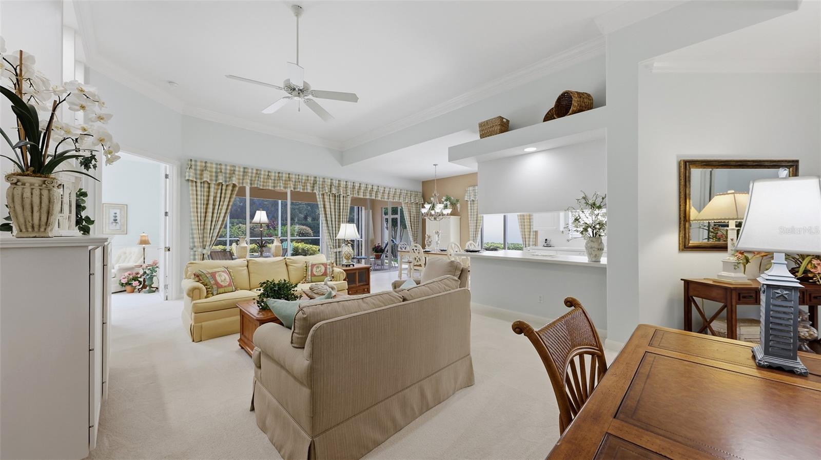 Listing Image #11