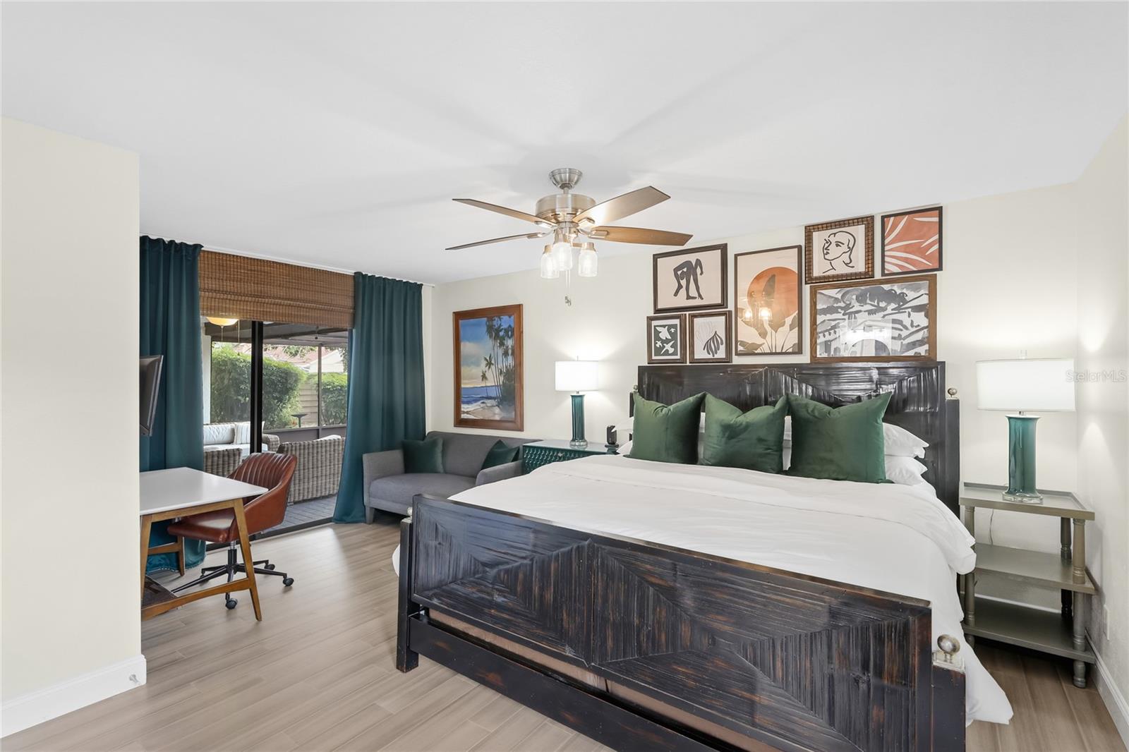 Listing Image #12